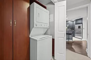 3338 Peachtree Road NE, Atlanta, GA 30326 - Photo 18