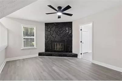 708 Greenhedge Drive, Stone Mountain, GA 30088 - Photo 16