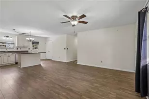 5800 Angela Ct, Douglasville, GA 30134 - Photo 4