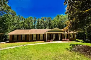 2571 Victory Dr, Douglasville, GA 30135 - Photo 2