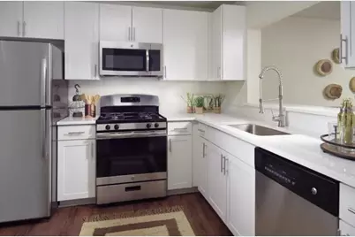 8 Cumberland Way #5-322, Smyrna, GA 30080 - Photo 2