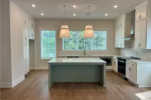 2652 Mackintosh Ct, Brookhaven, GA 30319 - Photo 1