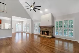 4344 Aldenham Way, Suwanee, GA 30024 - Photo 8