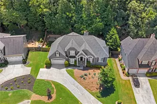 4344 Aldenham Way, Suwanee, GA 30024 - Photo 2