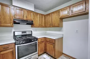 2660 Hewatt Rd, Snellville, GA 30039 - Photo 10
