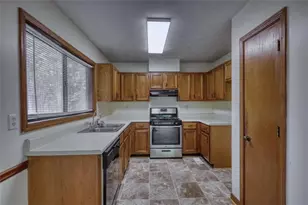 2660 Hewatt Rd, Snellville, GA 30039 - Photo 12