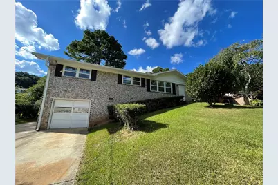 2910 Marlin Drive, Atlanta, GA 30341 - Photo 2