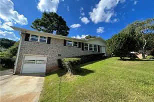 2910 Marlin Dr, Atlanta, GA 30341 - Photo 2