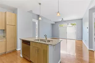 711 Cosmopolitan Dr NE, Atlanta, GA 30324 - Photo 2