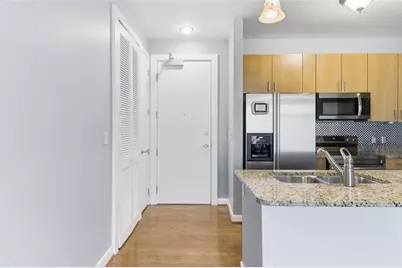 711 Cosmopolitan Drive NE #213, Atlanta, GA 30324 - Photo 4