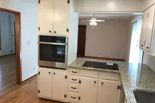 1321 Mary Dale Dr, Lilburn, GA 30047 - Photo 6