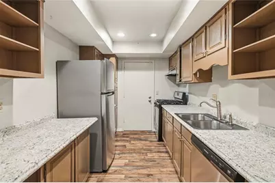 6851 Roswell Road #D-15, Sandy Springs, GA 30328 - Photo 8