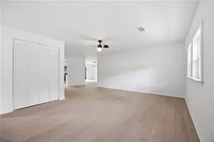 5266 Long Green Ln, Stone Mountain, GA 30088 - Photo 2