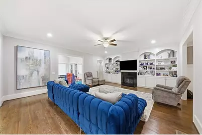 1041 Pine Grove Avenue NE, Atlanta, GA 30319 - Photo 16