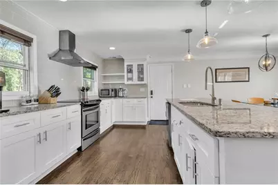 2363 Oakridge Court, Decatur, GA 30082 - Photo 12
