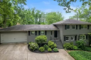 2363 Oakridge Ct, Decatur, GA 30082 - Photo 1