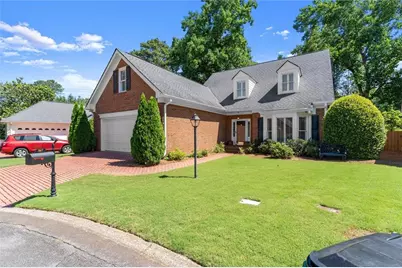 567 N Palisades Circle SE, Marietta, GA 30067 - Photo 4
