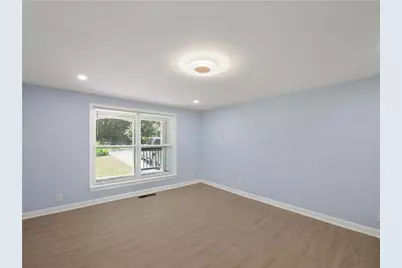 192 Hoke Street, Maysville, GA 30558 - Photo 16