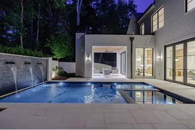 2983 Habersham Court NW, Atlanta, GA 30305 - Photo 2