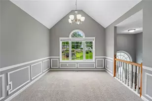 209 Eagle Glen Ct, Woodstock, GA 30189 - Photo 2