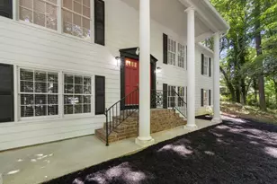 1436 Brookcliff Dr, Marietta, GA 30062 - Photo 2