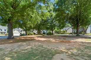 233 Ivy Glen Cir, Avondale Estates, GA 30002 - Photo 82