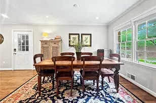 6838 Brandon Mill Rd NW, Sandy Springs, GA 30328 - Photo 8