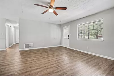 7550 Kevin Place, Jonesboro, GA 30236 - Photo 4