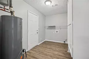 7550 Kevin Pl, Jonesboro, GA 30236 - Photo 8