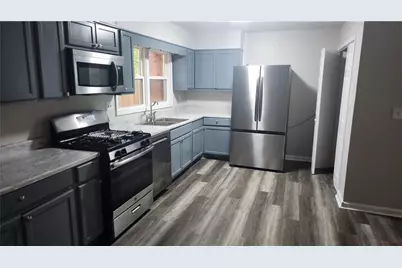 2595 Golfview Terrace SE, Conyers, GA 30013 - Photo 6