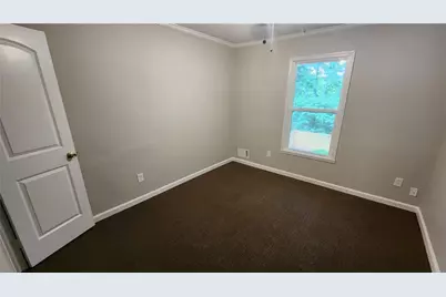 2595 Golfview Terrace SE, Conyers, GA 30013 - Photo 4