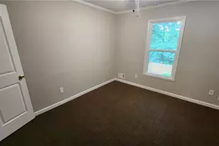 2595 Golfview Terrace SE, Conyers, GA 30013 - Photo 4