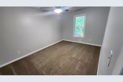 2595 Golfview Terrace SE, Conyers, GA 30013 - Photo 10