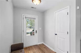 4707 Sweetwater Dr, Gainesville, GA 30504 - Photo 4