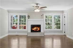 7900 Sweetwater Dr, Douglasville, GA 30135 - Photo 10