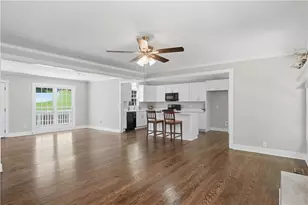 7900 Sweetwater Dr, Douglasville, GA 30135 - Photo 12