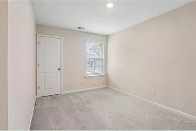 1939 Lanier Harbor Point, Buford, GA 30518 - Photo 18