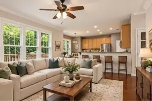 320 Hillside Manor Dr, Sugar Hill, GA 30518 - Photo 12