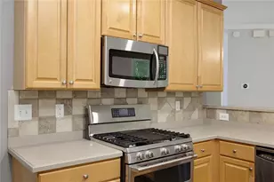 320 Hillside Manor Dr, Sugar Hill, GA 30518 - Photo 16