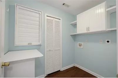 320 Hillside Manor Drive, Sugar Hill, GA 30518 - Photo 22