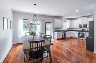 5535 Hedge Brook Dr, Cumming, GA 30028 - Photo 4