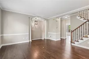 1192 Brookhaven Glen NE, Atlanta, GA 30319 - Photo 4