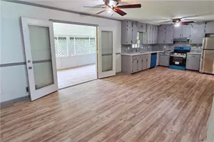 6684 Londonderry Dr, Morrow, GA 30260 - Photo 14