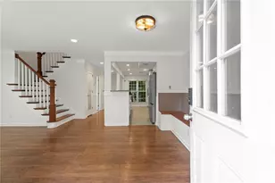 707 Garden Walk Dr, Stone Mountain, GA 30083 - Photo 4