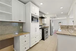 707 Garden Walk Dr, Stone Mountain, GA 30083 - Photo 12