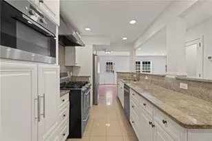 707 Garden Walk Dr, Stone Mountain, GA 30083 - Photo 10