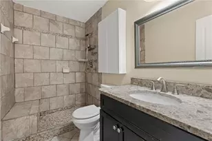 707 Garden Walk Dr, Stone Mountain, GA 30083 - Photo 18
