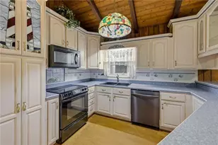 7755 Kings Point Dr, Cumming, GA 30041 - Photo 14