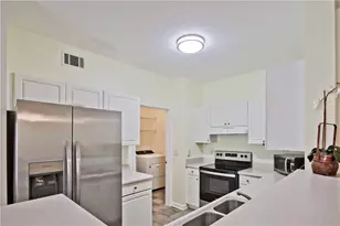 8102 Woodland Ln, Alpharetta, GA 30009 - Photo 18