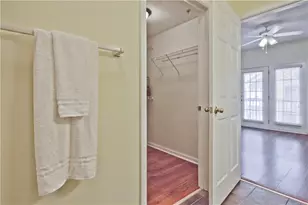 8102 Woodland Ln, Alpharetta, GA 30009 - Photo 26